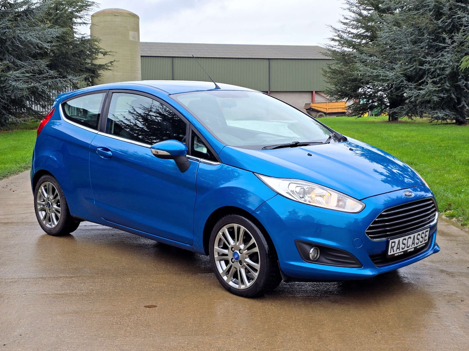 Used Ford Fiesta 2013 for sale - 76618161: Photo 1