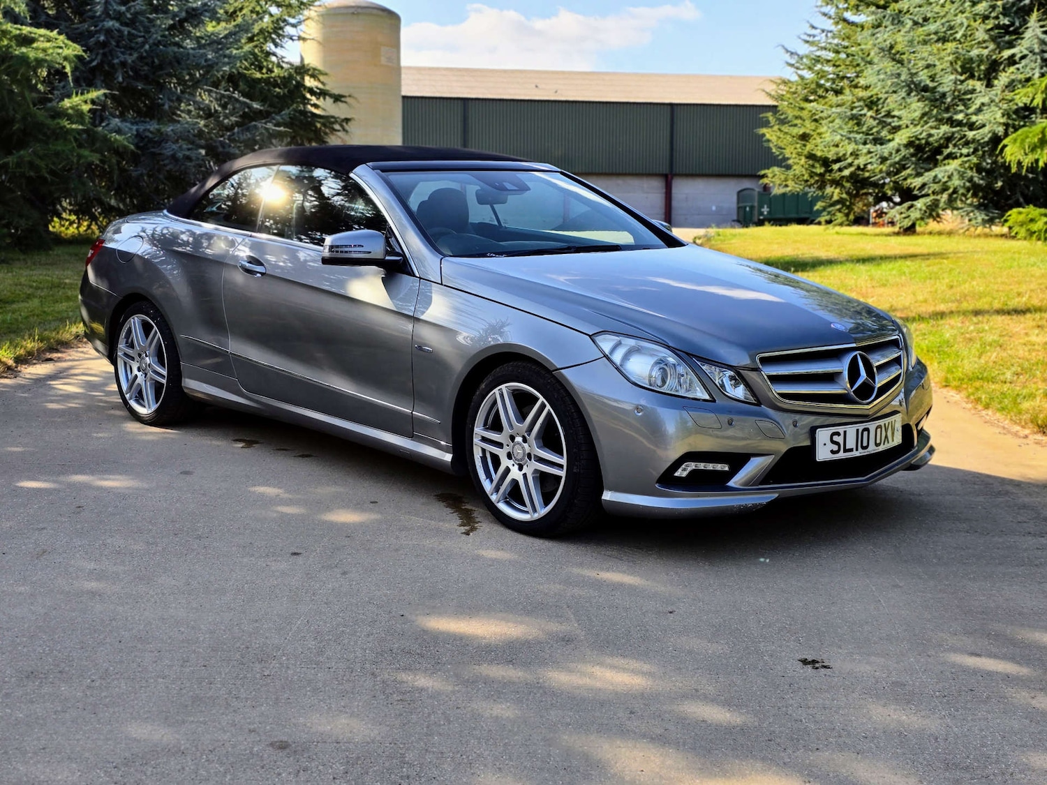 Used Mercedes-Benz E Class 2010 for sale - 76625847: Photo 1