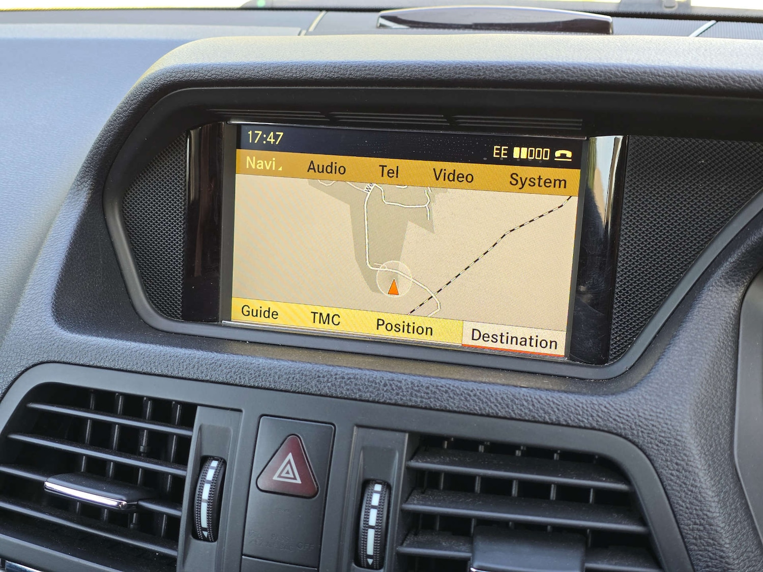 Used Mercedes-Benz E Class 2010 for sale - 76625847: Photo 16