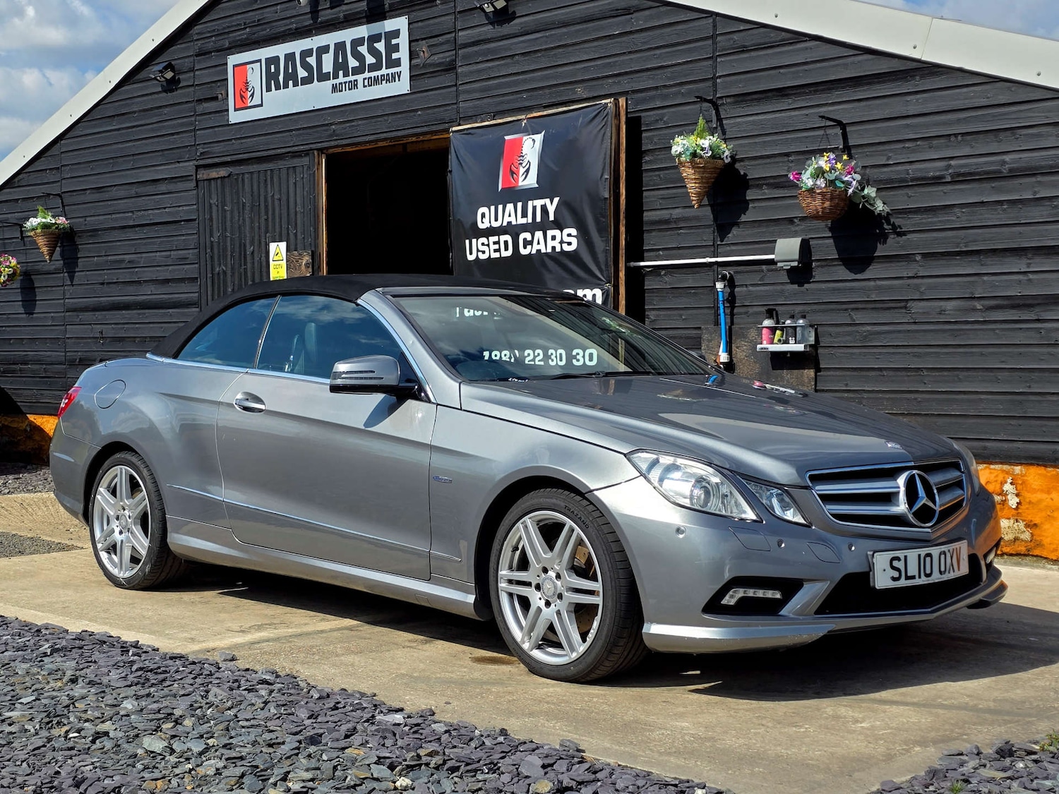 Used Mercedes-Benz E Class 2010 for sale - 76625847: Photo 19