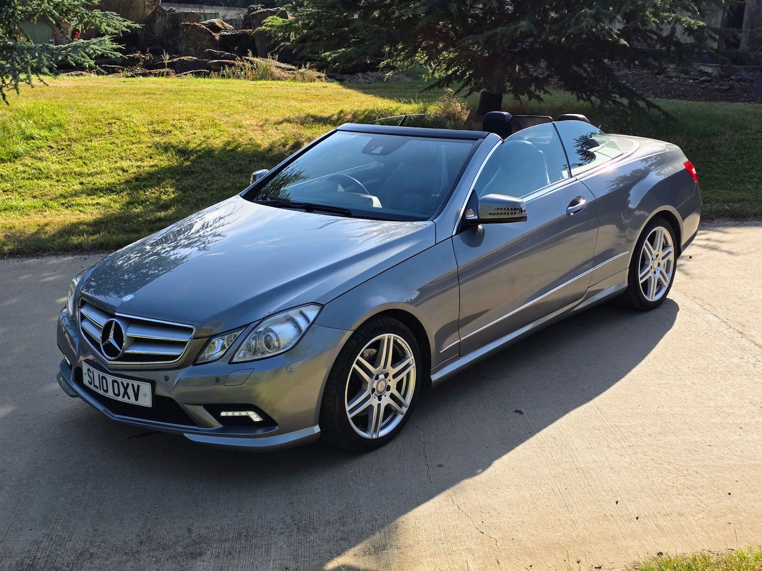 Used Mercedes-Benz E Class 2010 for sale - 76625847: Photo 26