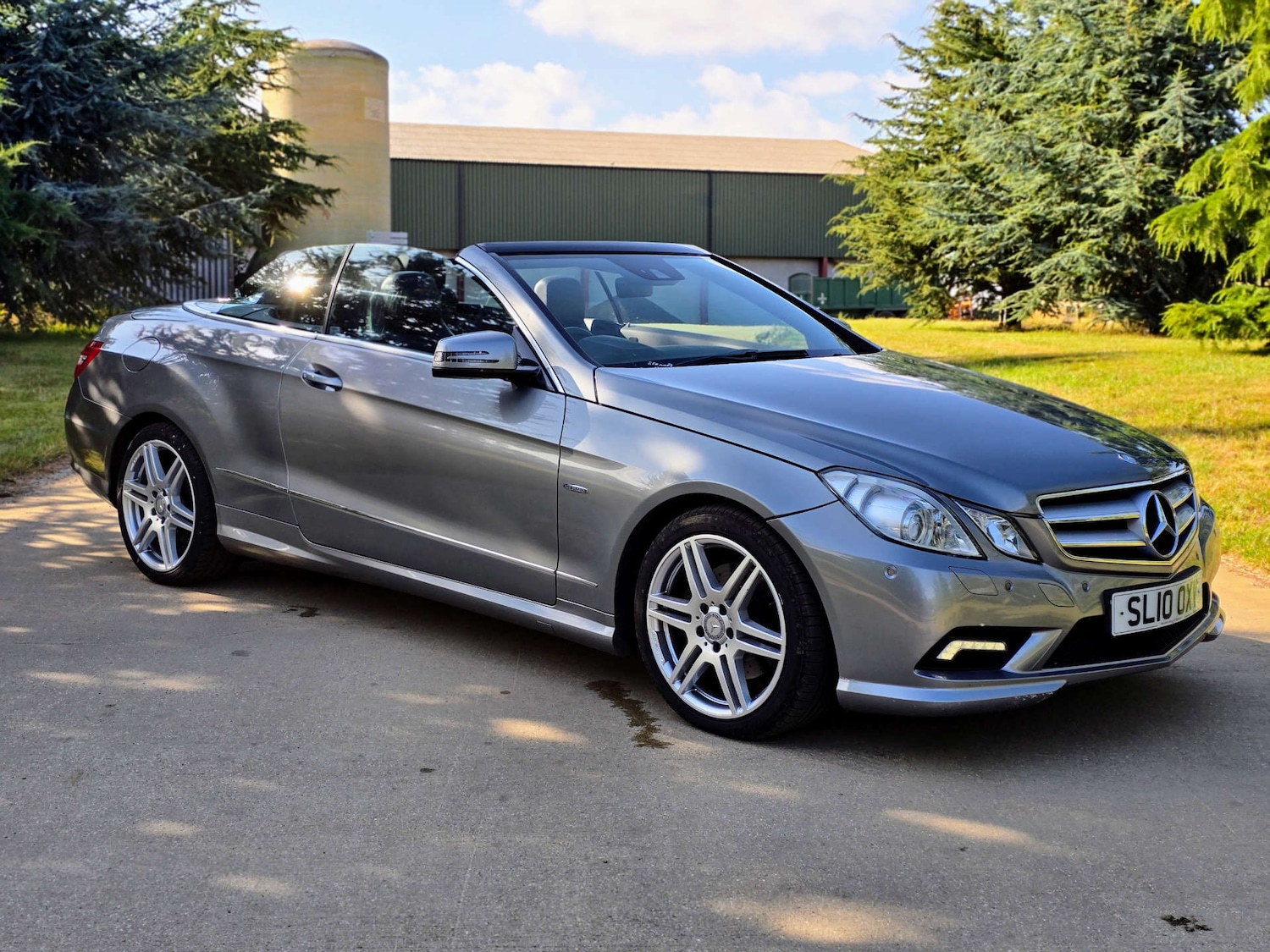 Used Mercedes-Benz E Class 2010 for sale - 76625847: Photo 33