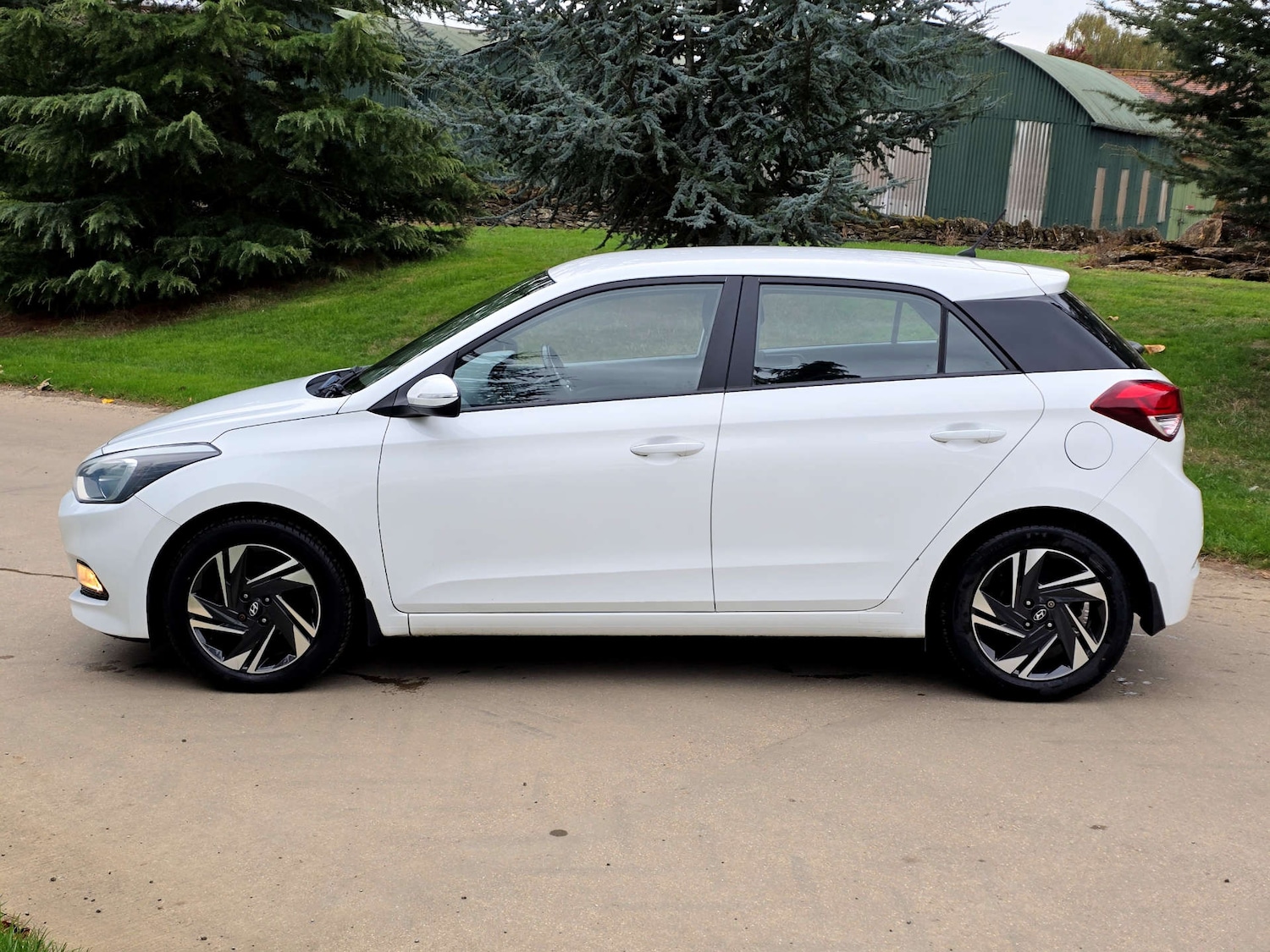 Used Hyundai i20 2016 for sale - 76313302: Photo 6