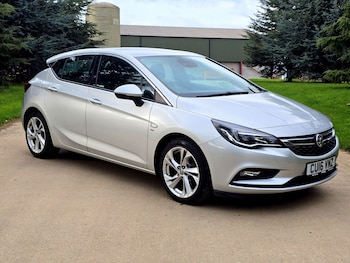Vauxhall - Astra