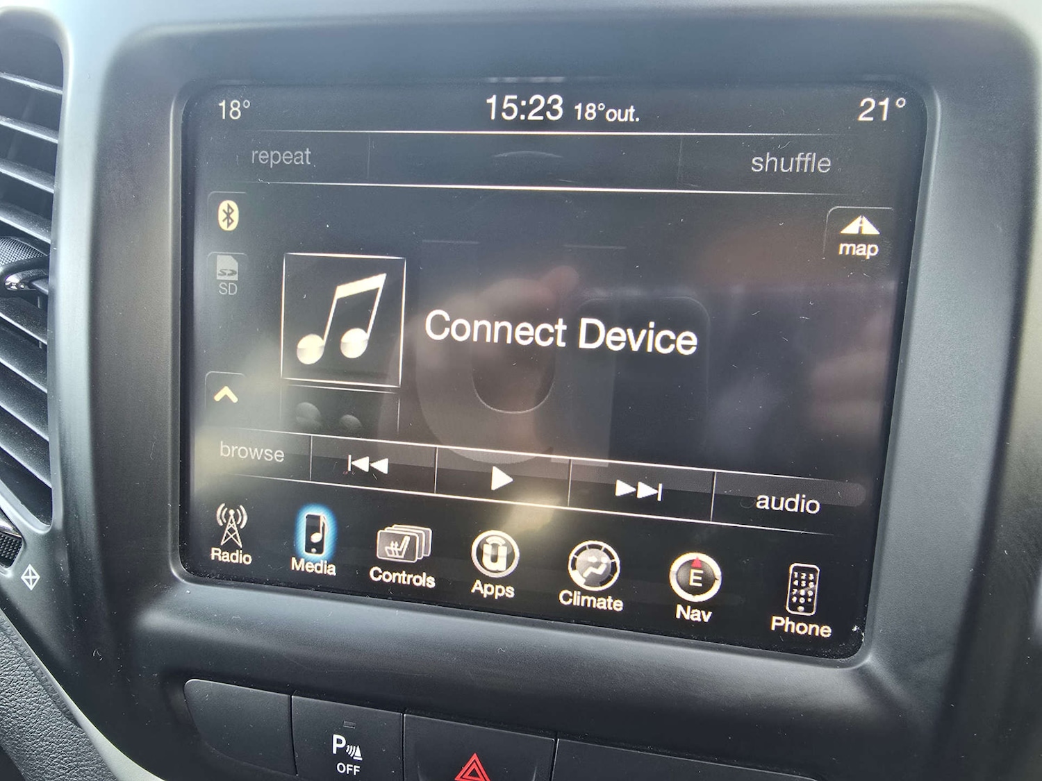 Used Jeep Cherokee 2017 for sale - 76983910: Photo 28