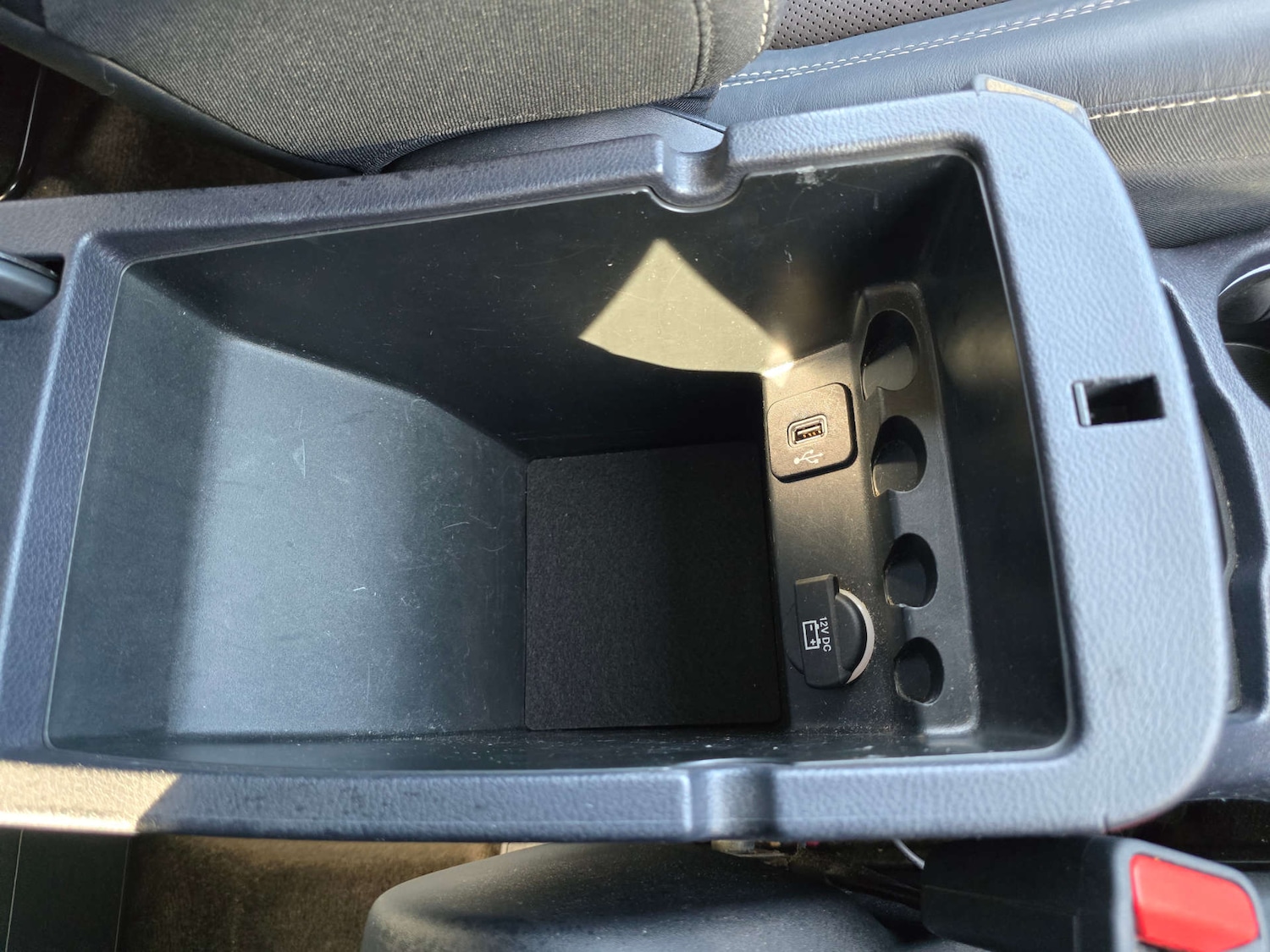 Used Jeep Cherokee 2017 for sale - 76625836: Photo 32