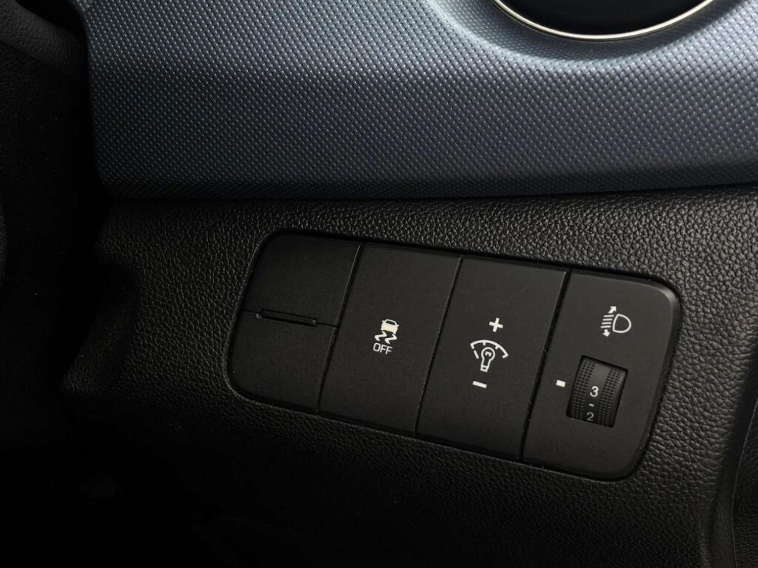 Used Hyundai i10 2014 for sale - 77086098: Photo 17