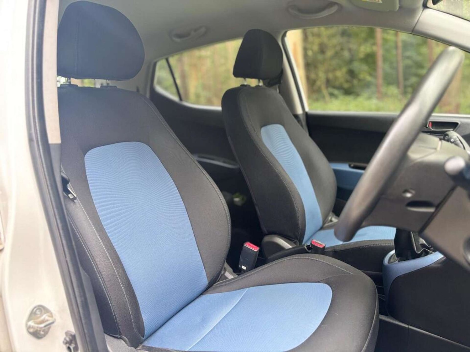 Used Hyundai i10 2014 for sale - 77086098: Photo 9