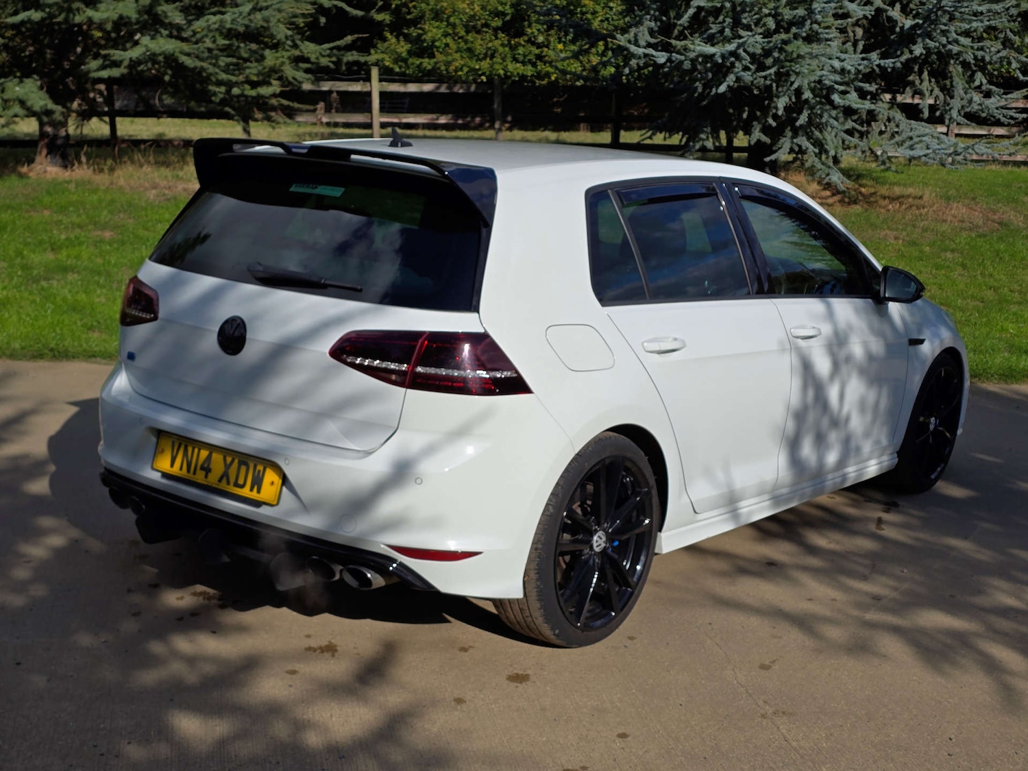 Used Volkswagen Golf 2014 for sale - 76056604: Photo 3