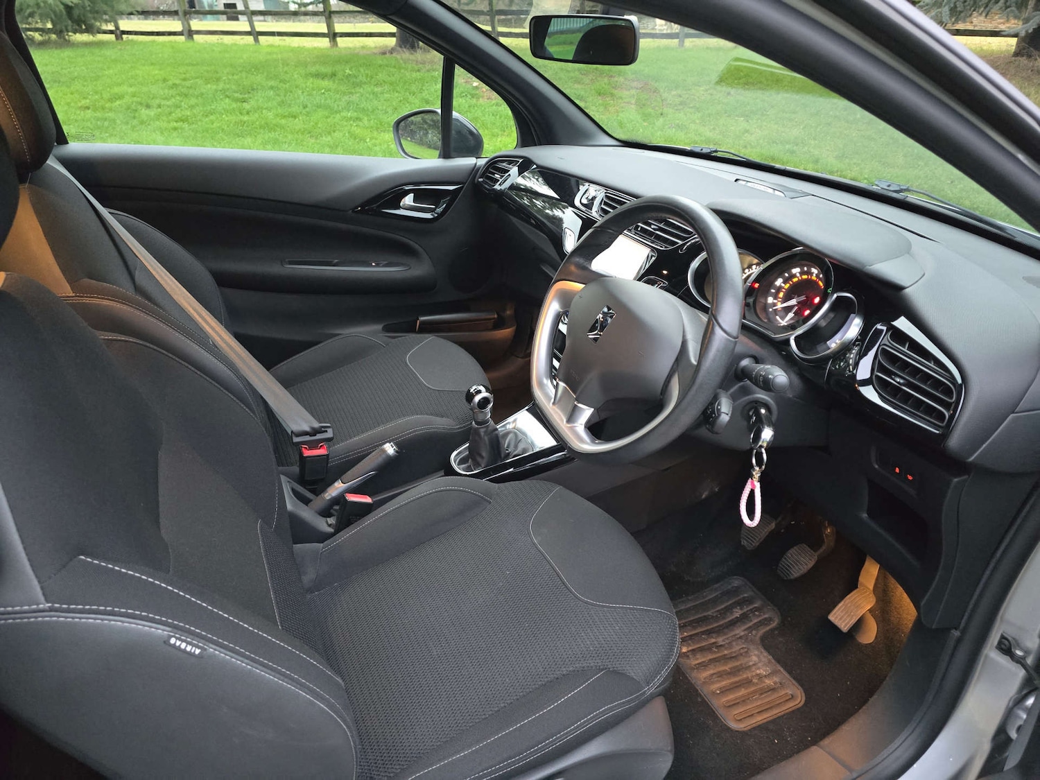 Used DS Automobiles DS 3 2016 for sale - 77022424: Photo 10