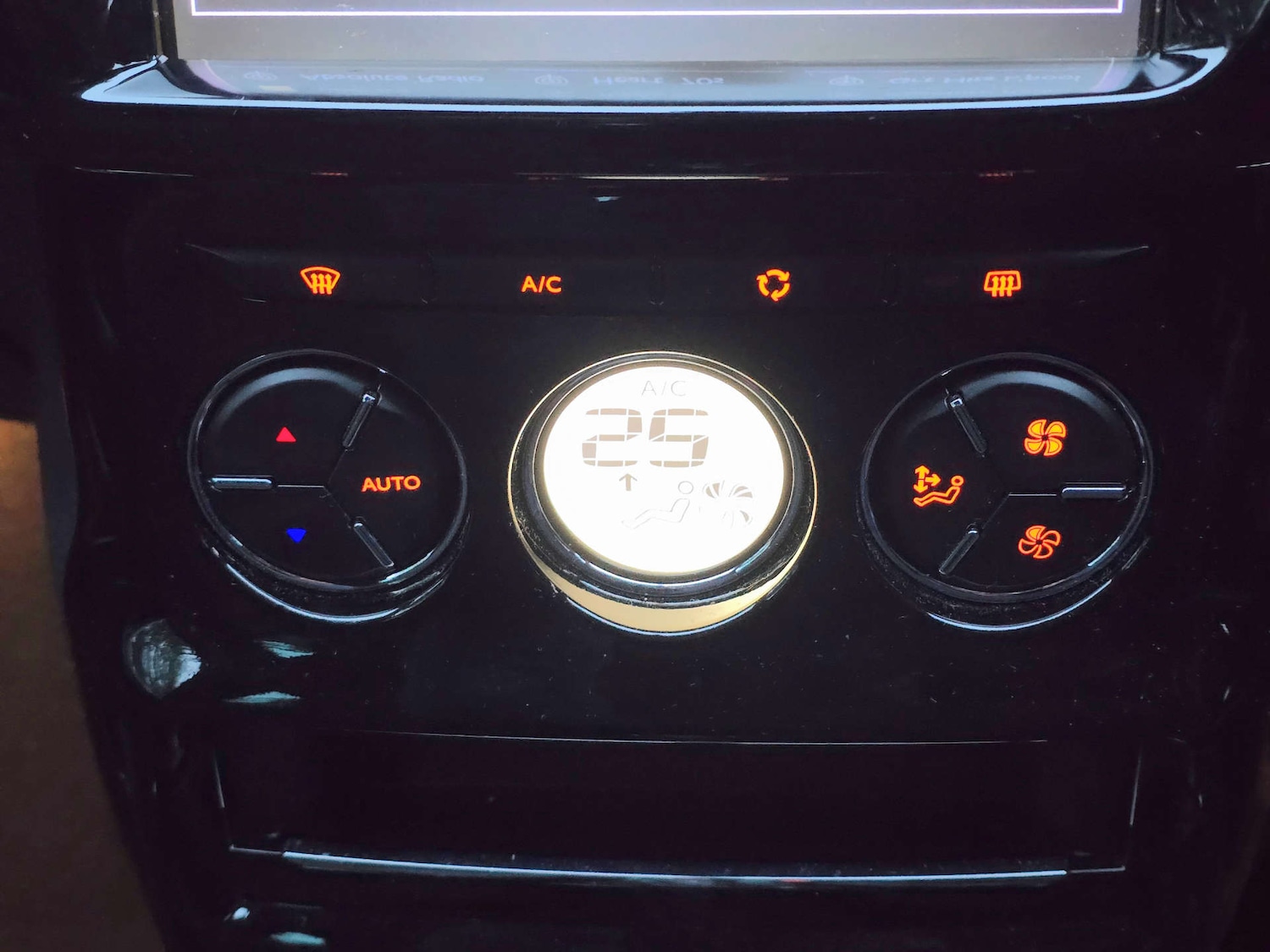 Used DS Automobiles DS 3 2016 for sale - 77022424: Photo 17