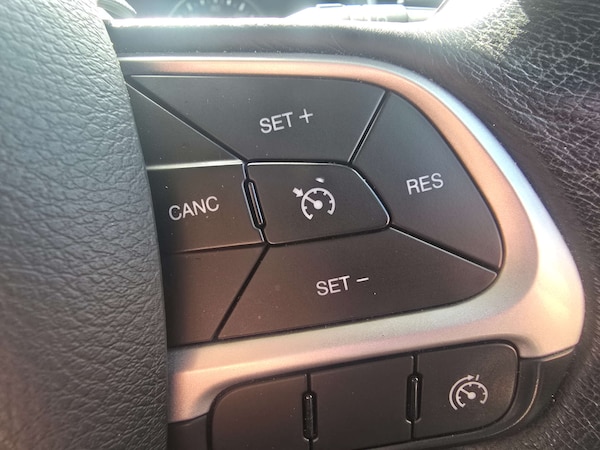 Used Jeep Renegade 2015 for sale - 75375936: Photo 23