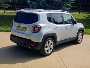 Used Jeep Renegade 2015 for sale - 75375936: Photo