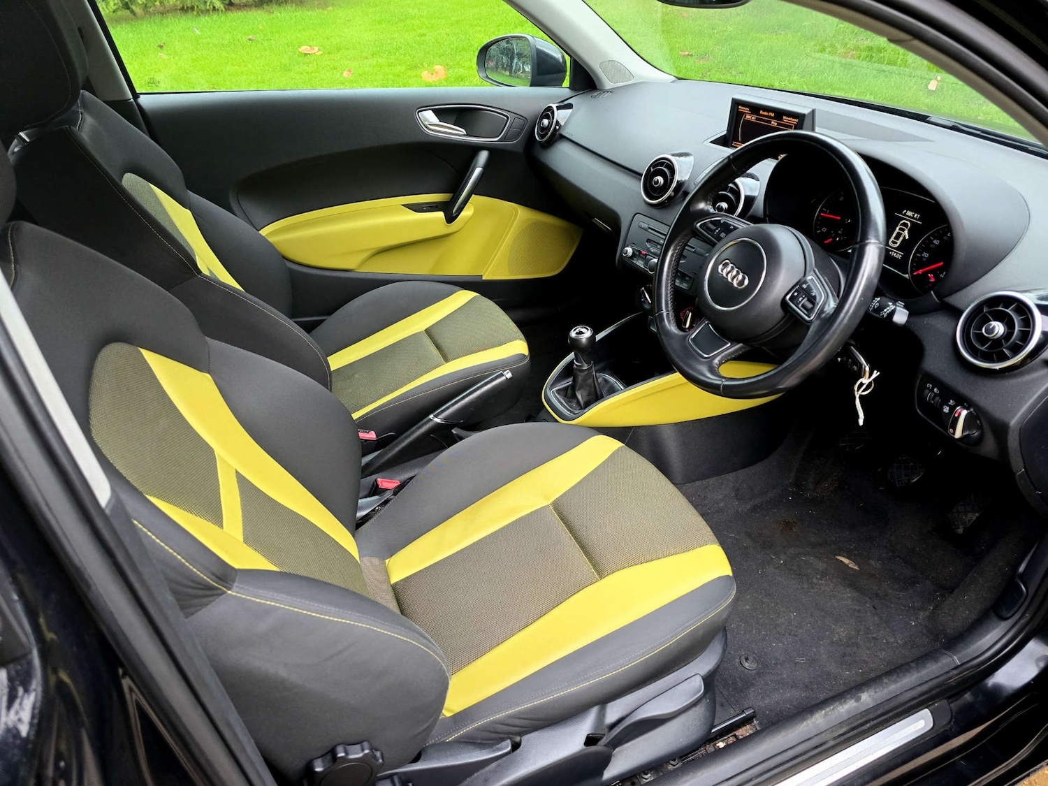 Used Audi A1 2012 for sale - 76629687: Photo 10