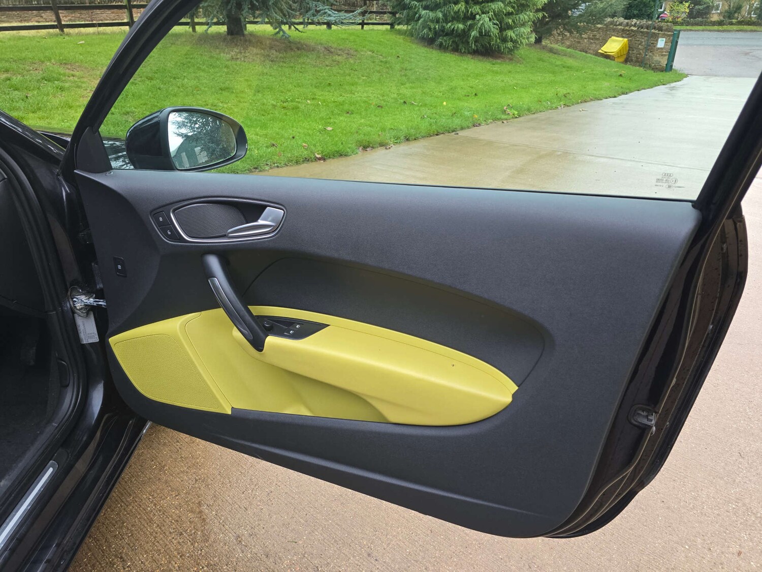 Used Audi A1 2012 for sale - 76629687: Photo 11