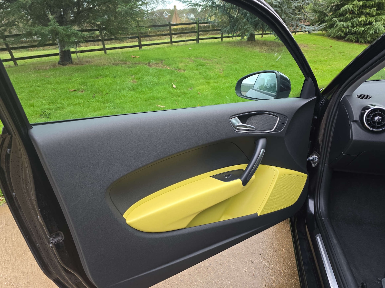 Used Audi A1 2012 for sale - 76629687: Photo 14