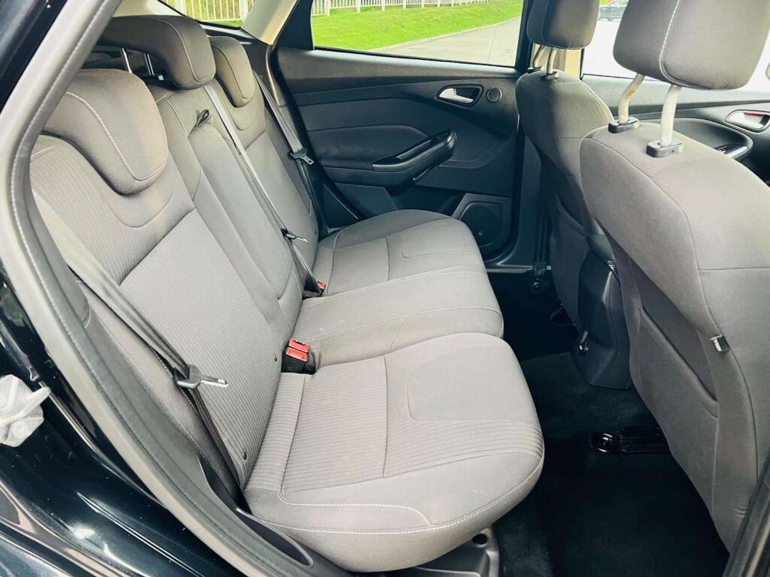 Used Ford Focus 2014 for sale - 76625860: Photo 10