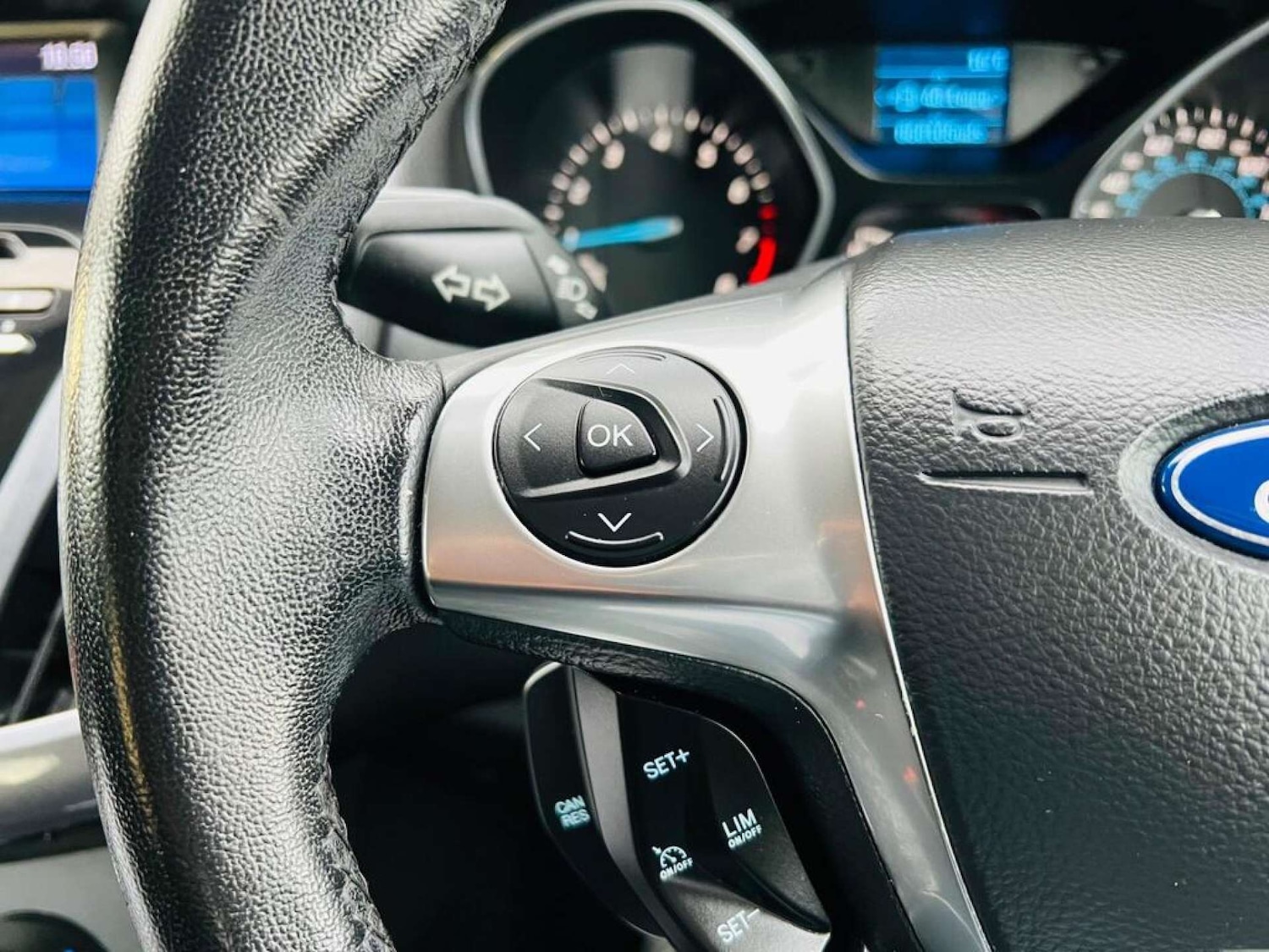 Used Ford Focus 2014 for sale - 76625860: Photo 19