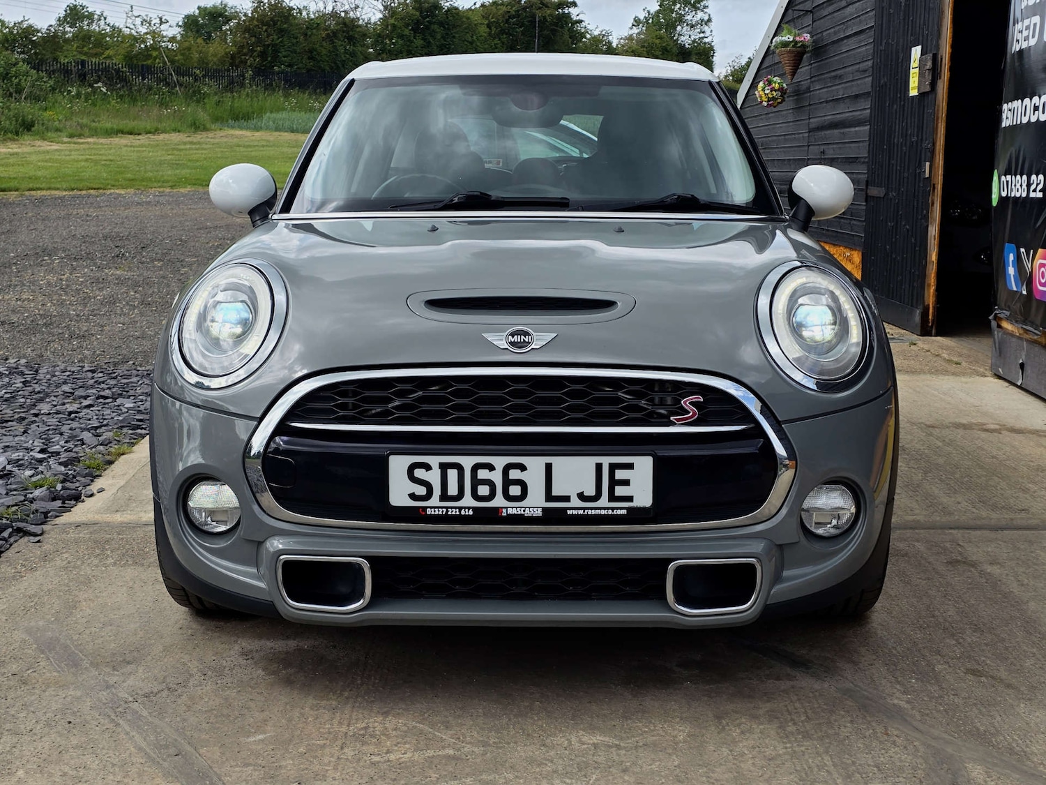 Vehicle 8