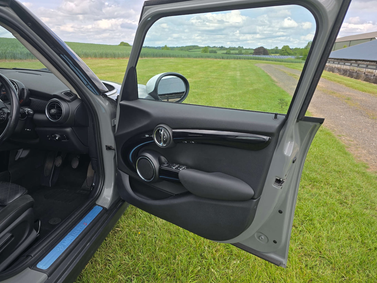 Used MINI Hatch 2016 for sale - 76278486: Photo 11