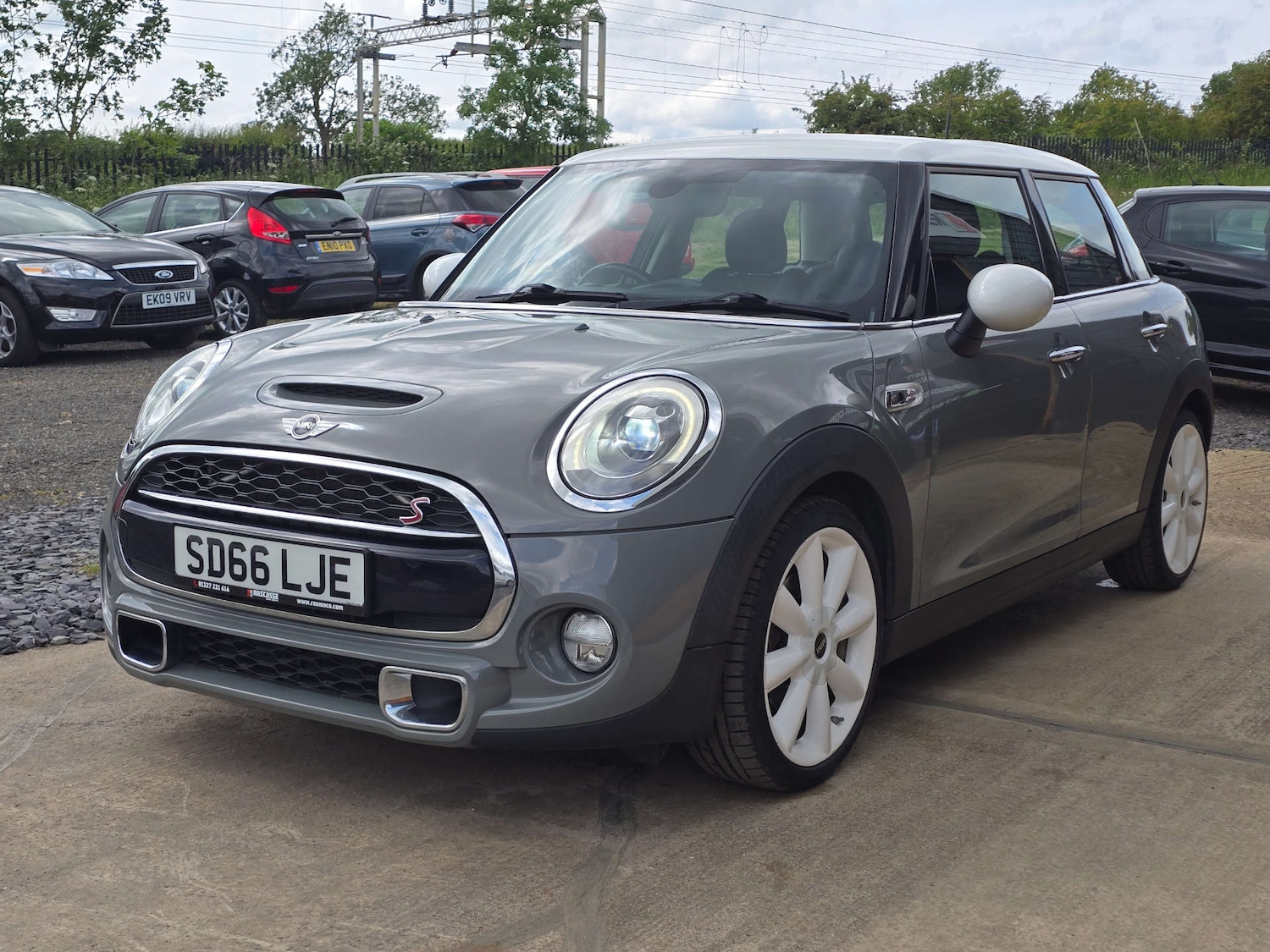 Used MINI Hatch 2016 for sale - 76278486: Photo 8