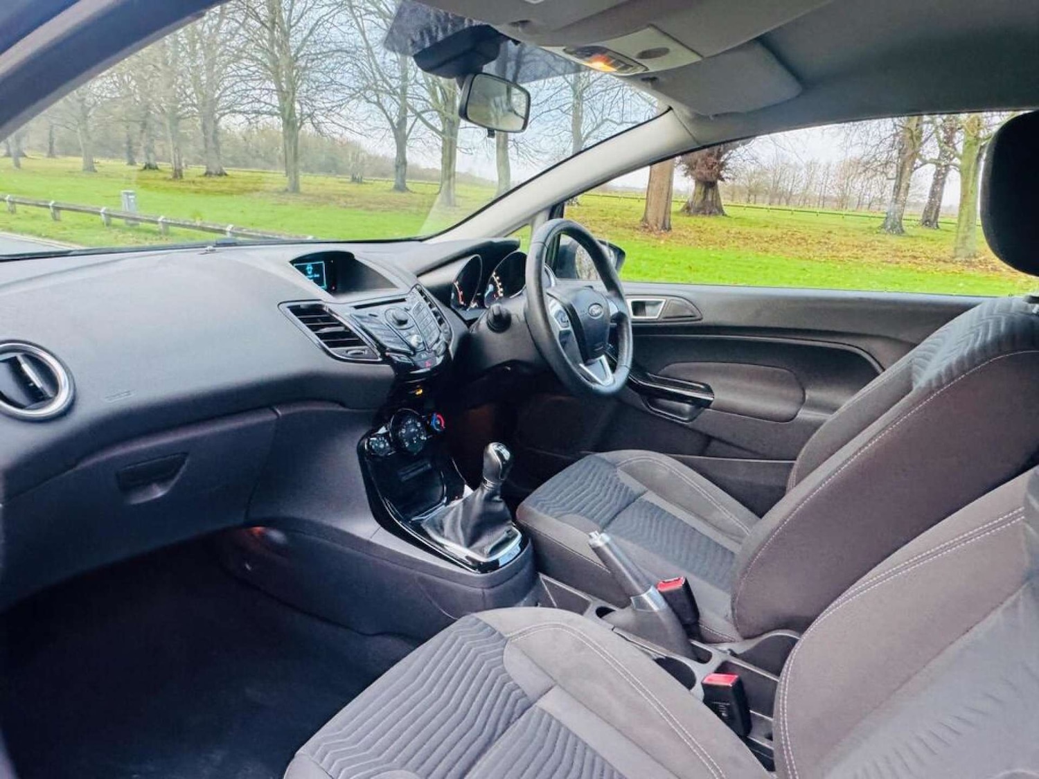 Used Ford Fiesta 2013 for sale - 76863438: Photo 11