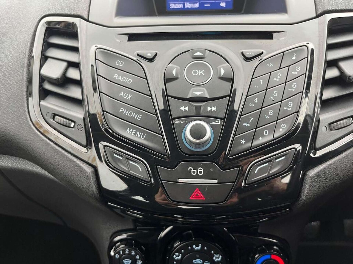 Used Ford Fiesta 2013 for sale - 76863438: Photo 20