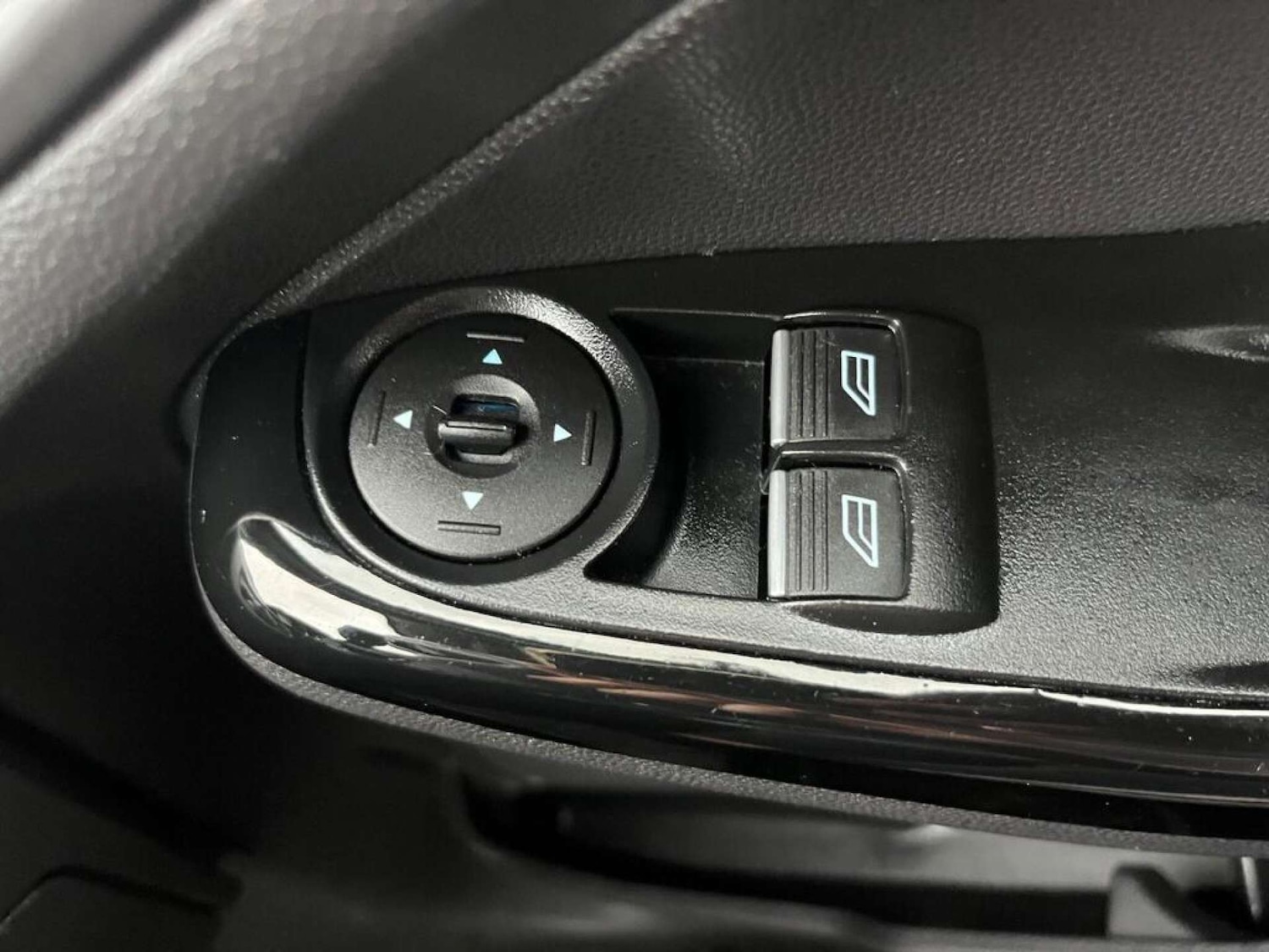 Used Ford Fiesta 2013 for sale - 76863438: Photo 23