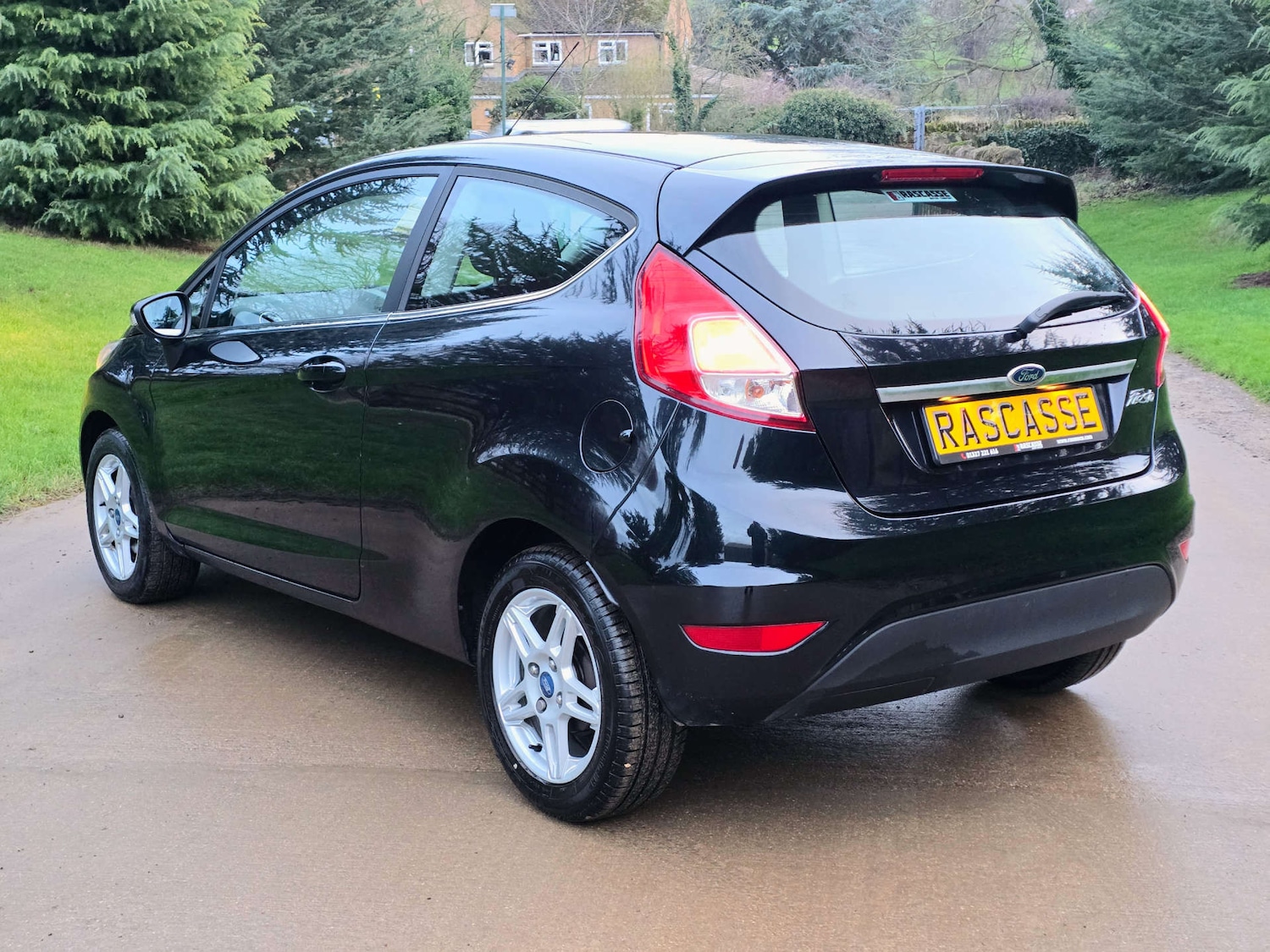 Used Ford Fiesta 2013 for sale - 76863438: Photo 5