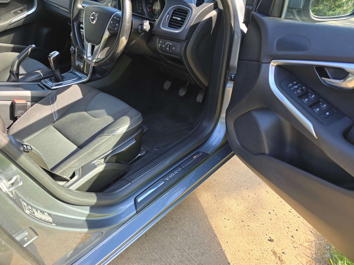 Used Volvo V40 2016 for sale - 76601738: Photo 12