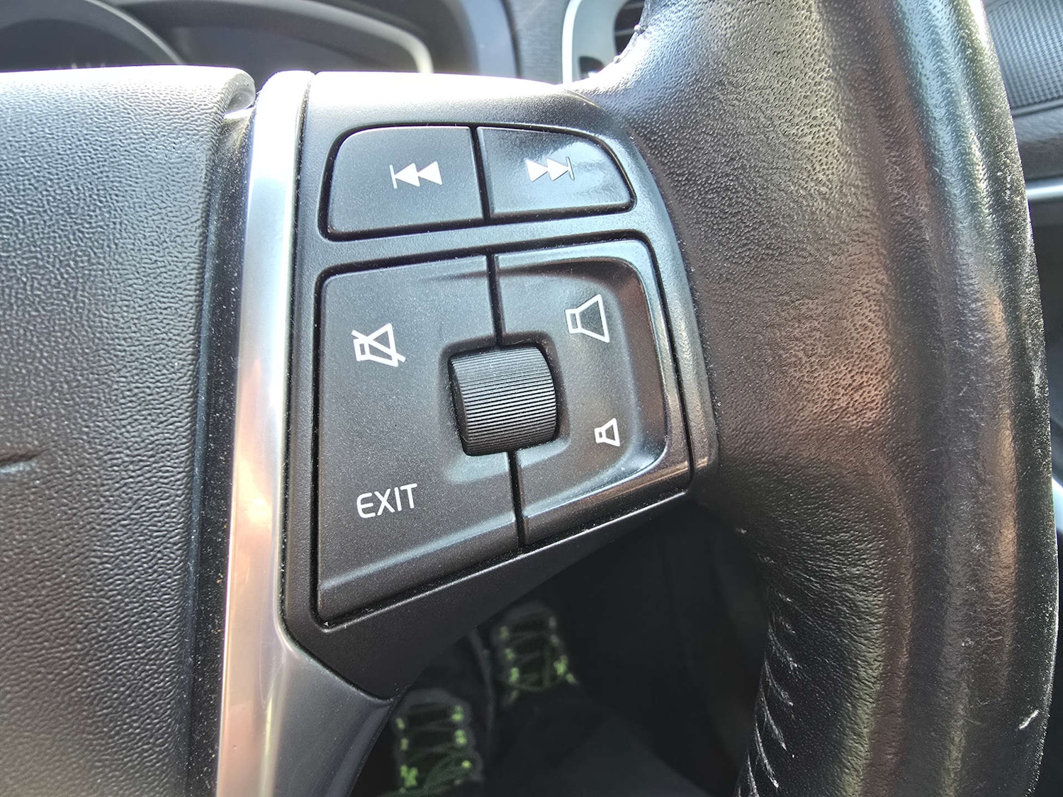 Used Volvo V40 2016 for sale - 76601738: Photo 22