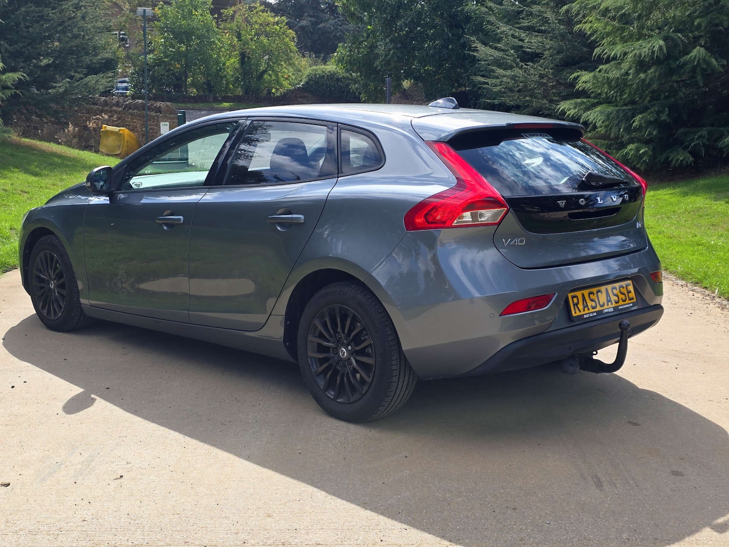 Used Volvo V40 2016 for sale - 76601738: Photo 5