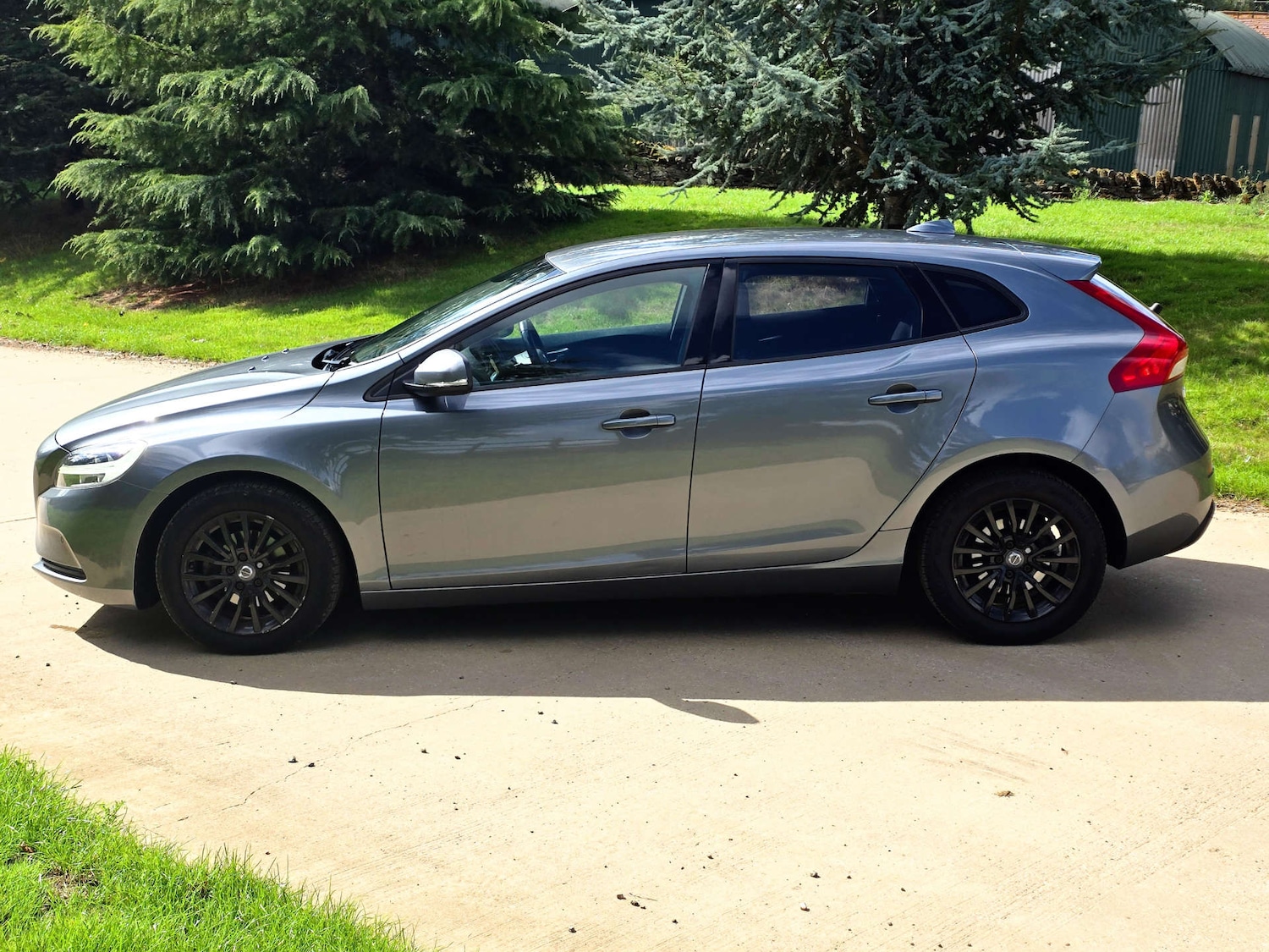 Used Volvo V40 2016 for sale - 76601738: Photo 6