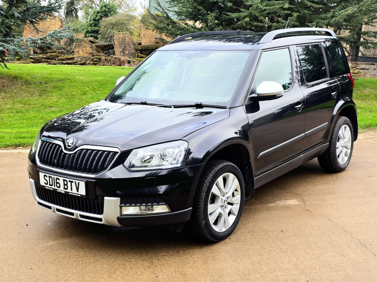 Used Skoda Yeti 2016 for sale - 76625840: Photo 7