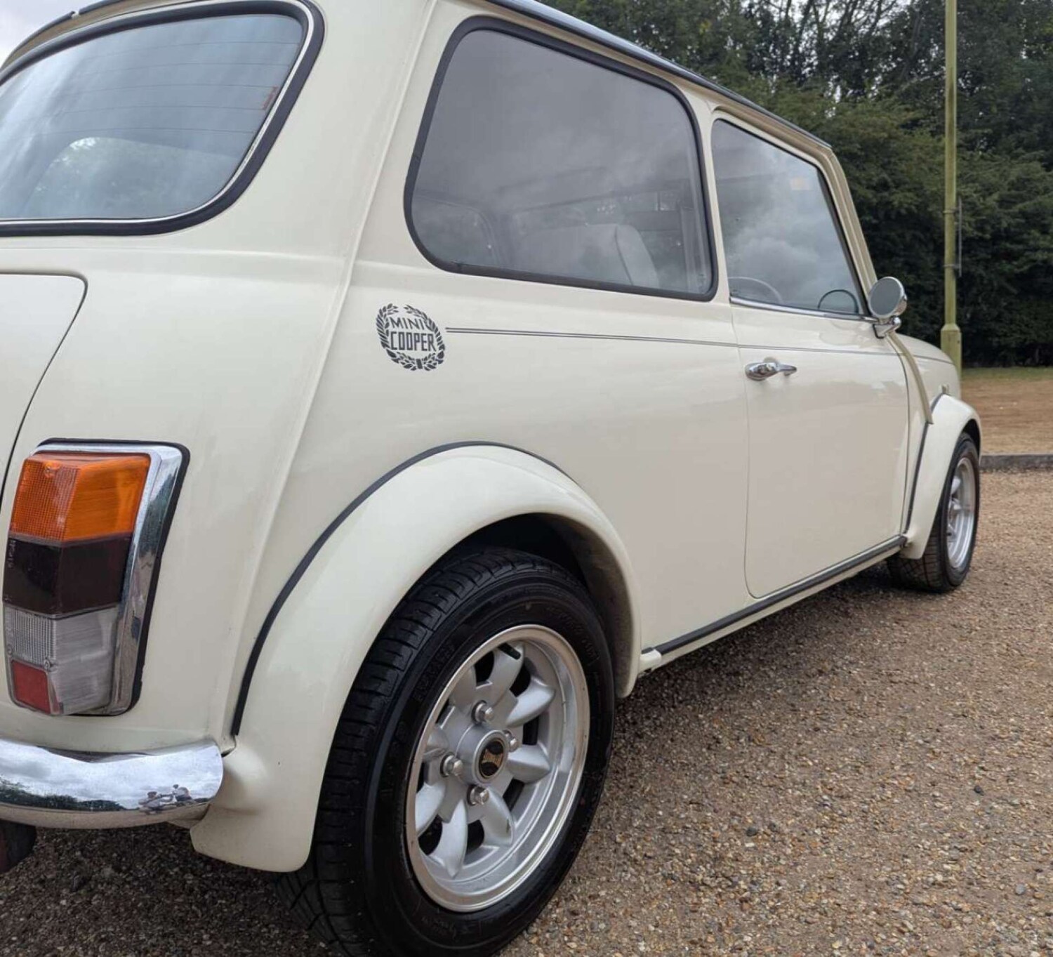 Used Austin Mini 1989 for sale - 76372237: Photo 10