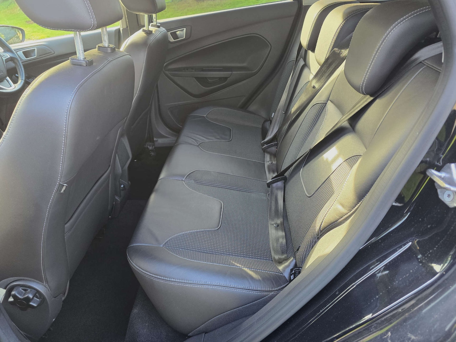 Used Ford Fiesta 2014 for sale - 76830966: Photo 14