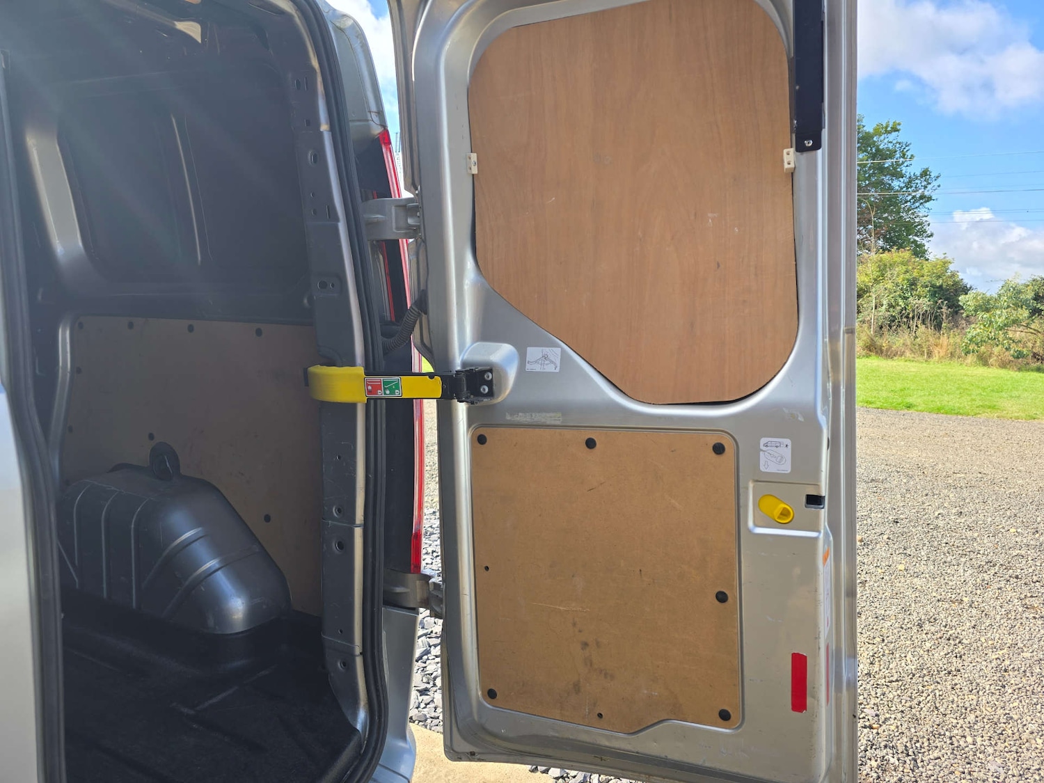 Used Ford Transit Custom 2017 for sale - 76298769: Photo 22