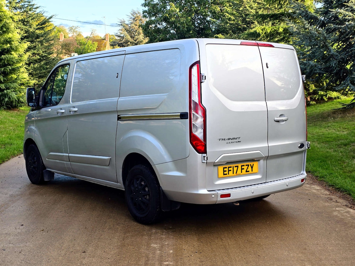 Used Ford Transit Custom 2017 for sale - 76298769: Photo 5