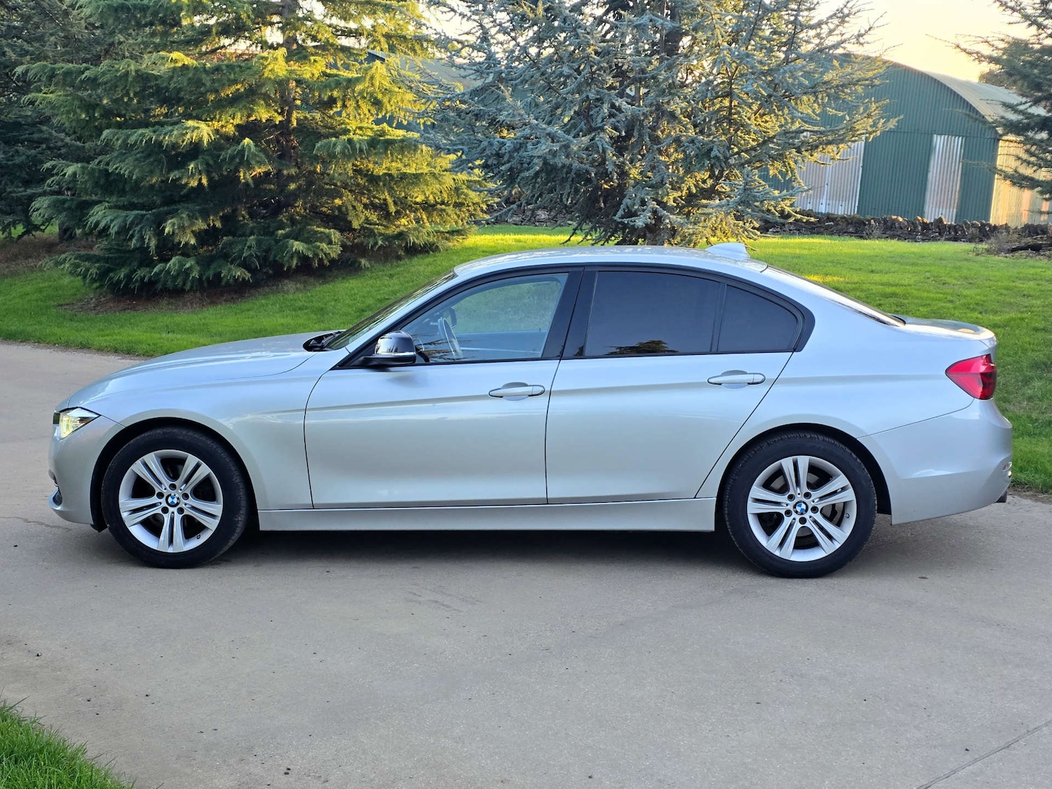 Used BMW 3 Series 2018 for sale - 76382730: Photo 6