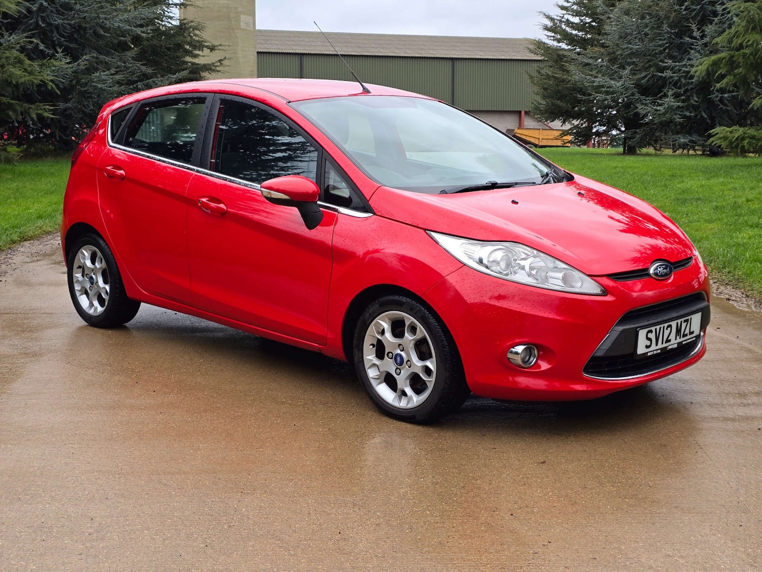 Used Ford Fiesta 2012 for sale - 76881602: Photo 1