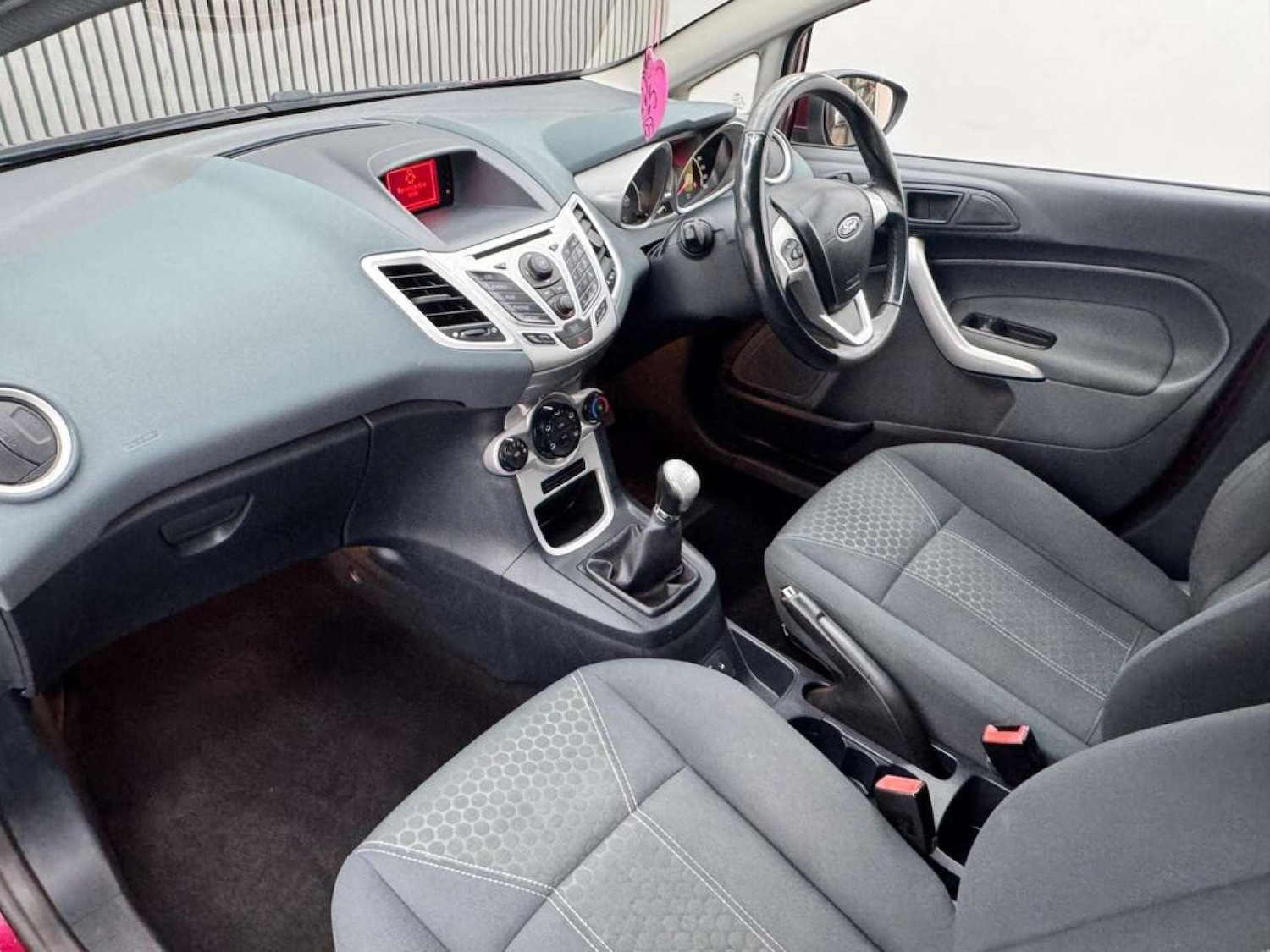 Used Ford Fiesta 2012 for sale - 76881602: Photo 10