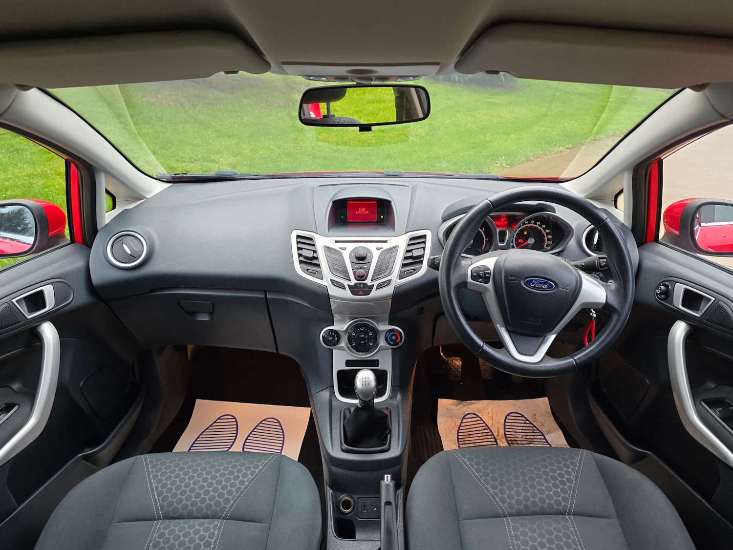 Used Ford Fiesta 2012 for sale - 76881602: Photo 9