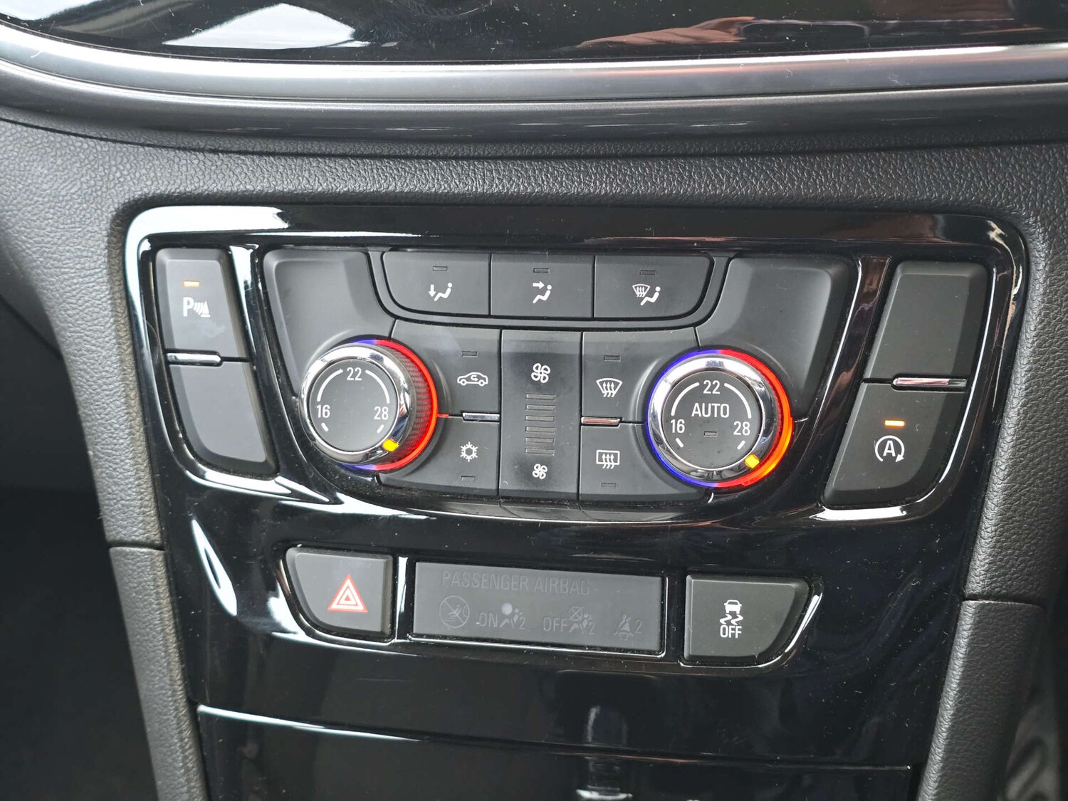 Used Vauxhall Mokka X 2017 for sale - 76861645: Photo 19