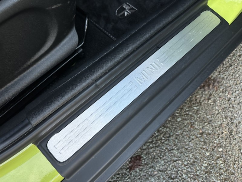 Used MINI Hatch 2023 for sale - 76981225: Photo 57