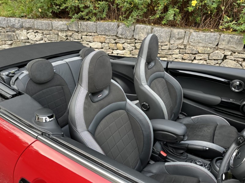 Used MINI Convertible 2023 for sale - 76981458: Photo 34