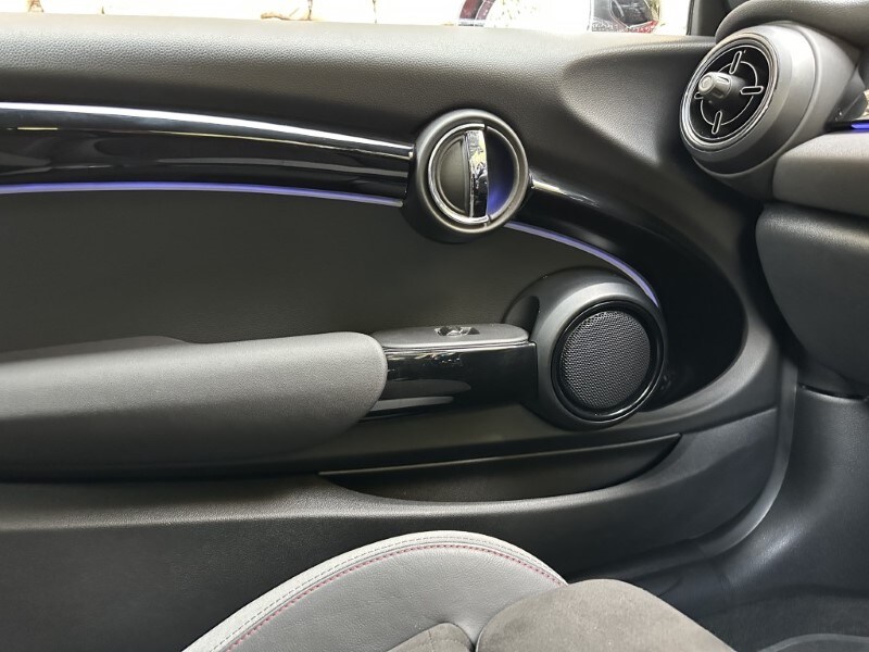 Used MINI Convertible 2023 for sale - 76981458: Photo 42