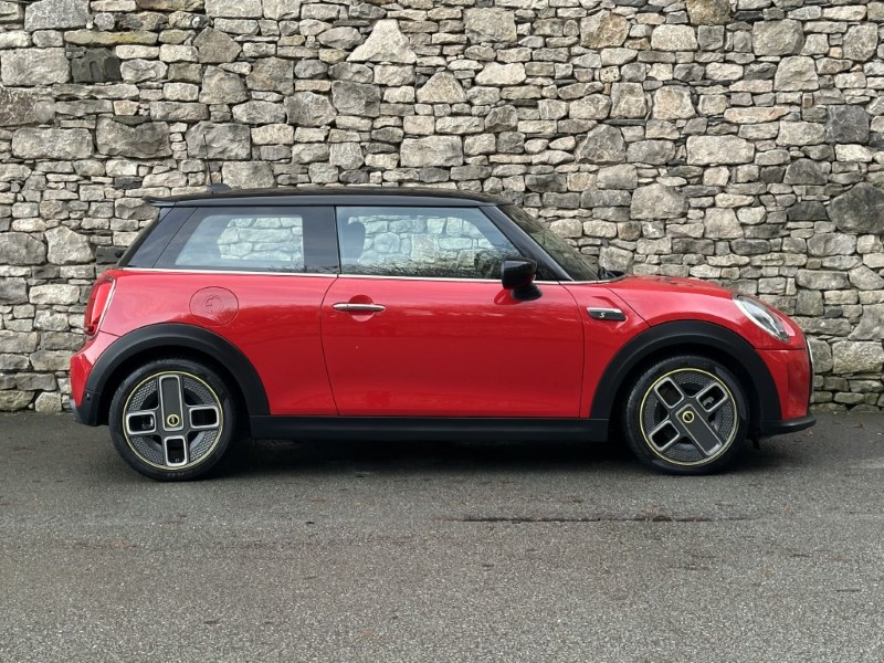 Used MINI Hatch 2021 for sale - 76980852: Photo 3
