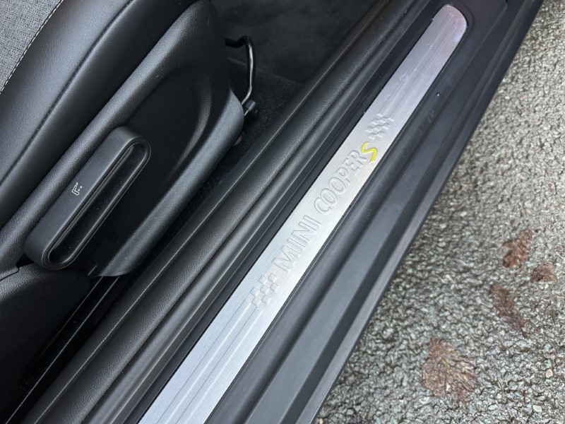 Used MINI Hatch 2021 for sale - 76980852: Photo 54