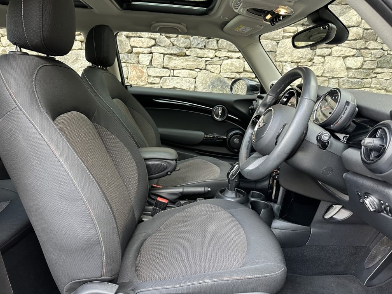 Used MINI Hatch 2022 for sale - 77903432: Photo 11