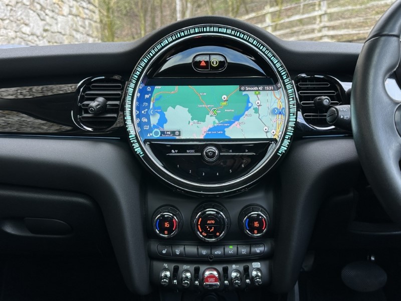 Used MINI Hatch 2022 for sale - 77903432: Photo 8